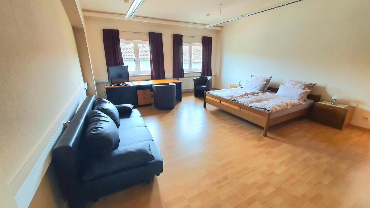 Ferienwohnung Am Ring Baar  ภายนอก รูปภาพ